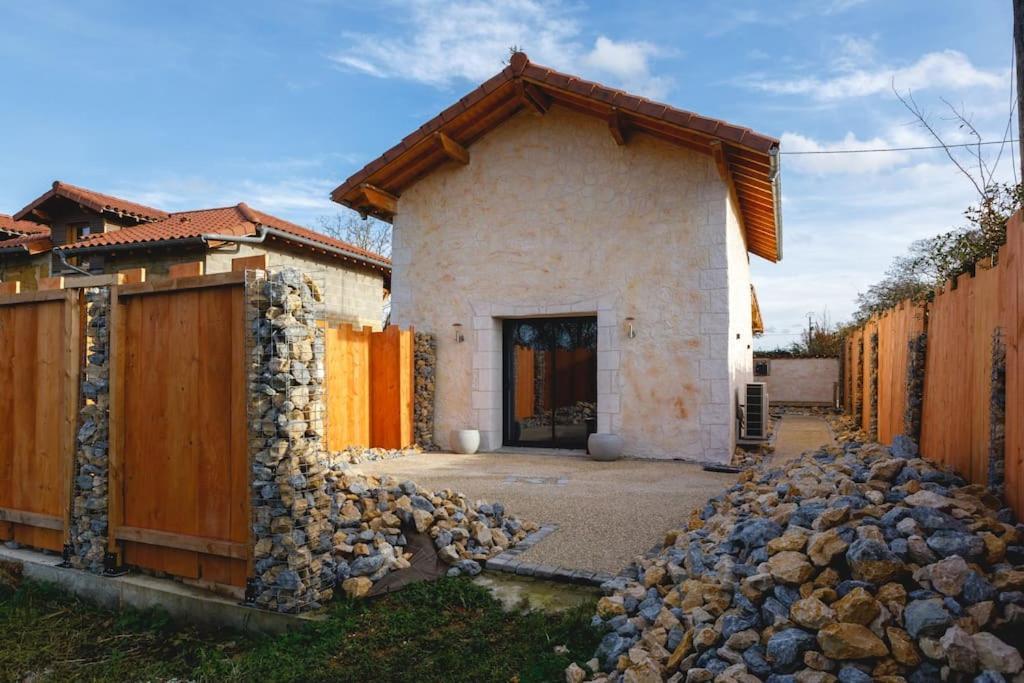 My Love Nest Шатийон-сюр-Шаларон Экстерьер фото